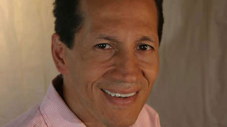 'Universidad' con 'B': descubren el falso diploma de un funcionario en Colombia porque contenía errores ortográficos