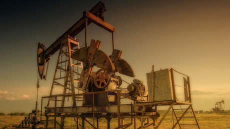 "Un esfuerzo coordinado sin precedentes" para contener los precios del crudo: ¿Por qué aún no ha funcionado el plan anti-OPEP?