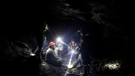 Perú descarta el cierre "unilateral" de operaciones mineras, tras la polémica generada por un anuncio de la presidenta del Consejo de Ministros
