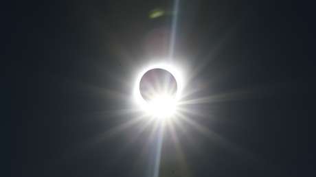 El único eclipse solar total del 2021 tendrá lugar este fin de semana