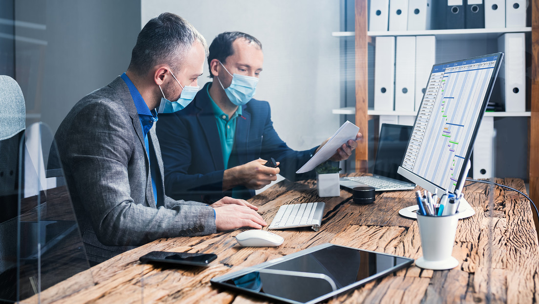 El virus, la inflación y China: ¿qué temas influirán en las bolsas mundiales en 2022?