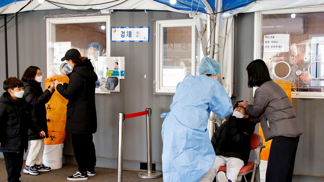 La OMS alerta que la variante ómicron puede "tener un impacto importante en el curso de la pandemia"