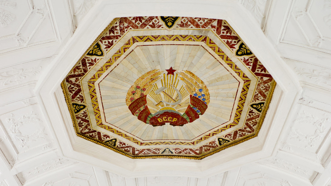 Rascacielos, el metro, Lenin, el cosmos y las mandarinas: ¿qué queda de la URSS treinta años después de su desintegración?