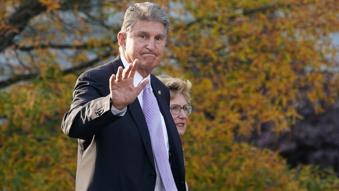 Senador demócrata se niega a apoyar la principal propuesta de Biden y su 'no' podría truncar el millonario paquete de gasto en EE.UU.