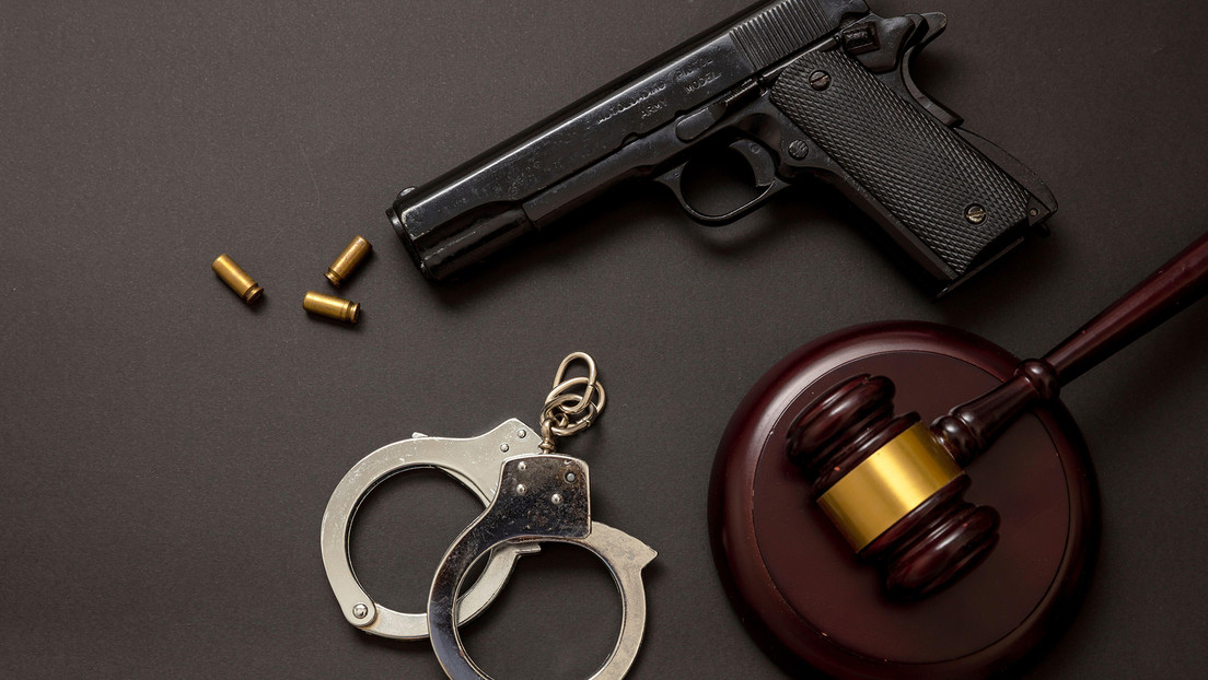 Acusan a policías en EE.UU. de encubrir una red de trata a cambio de relaciones sexuales gratis con las víctimas