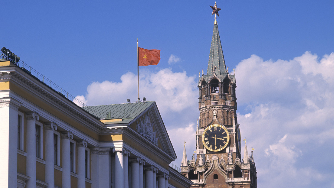 No desapareció la URSS ni su bandera, afirman los comunistas tras 30 años de la dimisión de Gorbachov como presidente