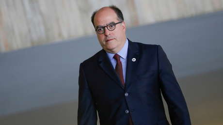 El opositor venezolano Julio Borges renuncia al cargo de 'canciller' de Guaidó y dice que el llamado gobierno interino debe "desaparecer"
