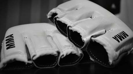 VIDEO: Luchador de MMA noquea a su rival con un puñetazo propinado mientras caía