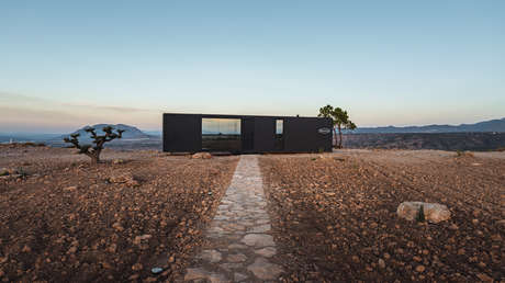 VIDEO: Así es el primer hotel cápsula 'nómada' del mundo