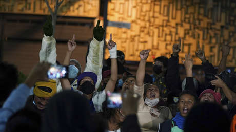 La Comisión de DD.HH. de México promete a los migrantes ayuda con las visas humanitarias y residencia