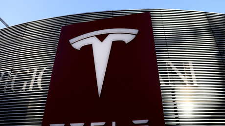 Tesla demanda a dos clientes chinos que criticaron la calidad de los autos, e insiste en que no tienen fundamento y dañan la reputación de la empresa