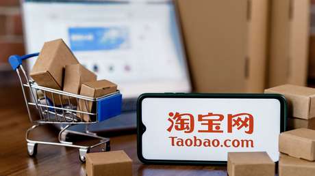 China multa con 210 millones de dólares a la 'streamer' estrella de ventas en línea Viya por evasión fiscal