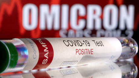 La "extraordinaria capacidad de propagación" de la variante ómicron está "arrasando" en todo el mundo, advierte el epidemiólogo jefe de EE.UU.