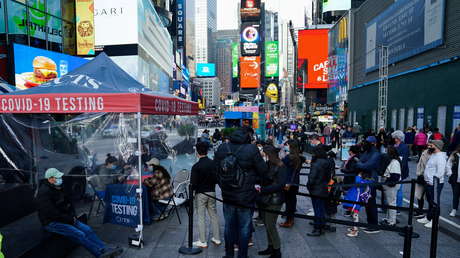 Los neoyorquinos que se apresuren a recibir  antes de fin de año su dosis de refuerzo contra el coronavirus recibirán 100 dólares