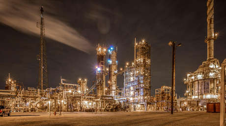 López Obrador anuncia que EE.UU. autorizó la venta de la refinería Deer Park a Pemex