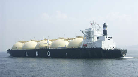 Cargueros estadounidenses con gas licuado para China se habrían desviado hacia Reino Unido en medio de la escasez de gas en Europa