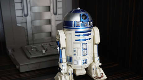 "Un compañero increíble como C3PO o R2D2": Elon Musk piensa que Tesla Bot podría desarrollar su propia personalidad