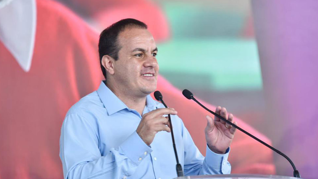 El gobernador Cuauhtémoc Blanco está en el centro de la polémica por fotografiarse con líderes criminales de México