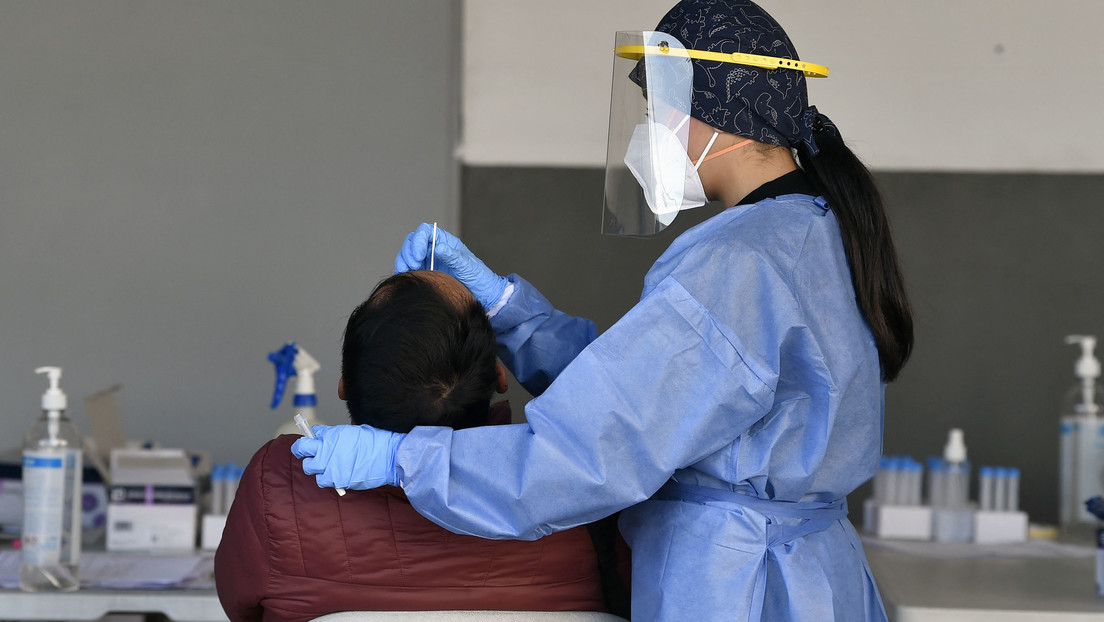 Así responde América Latina ante el aumento de casos de coronavirus y la presencia de la variante ómicron