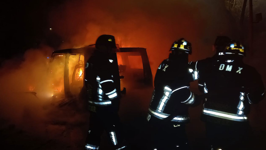Pablo Jiménez y su hijo 'Paul Wrath', figuras del mundo del espectáculo mexicano, mueren calcinados dentro de su auto tras accidentarse