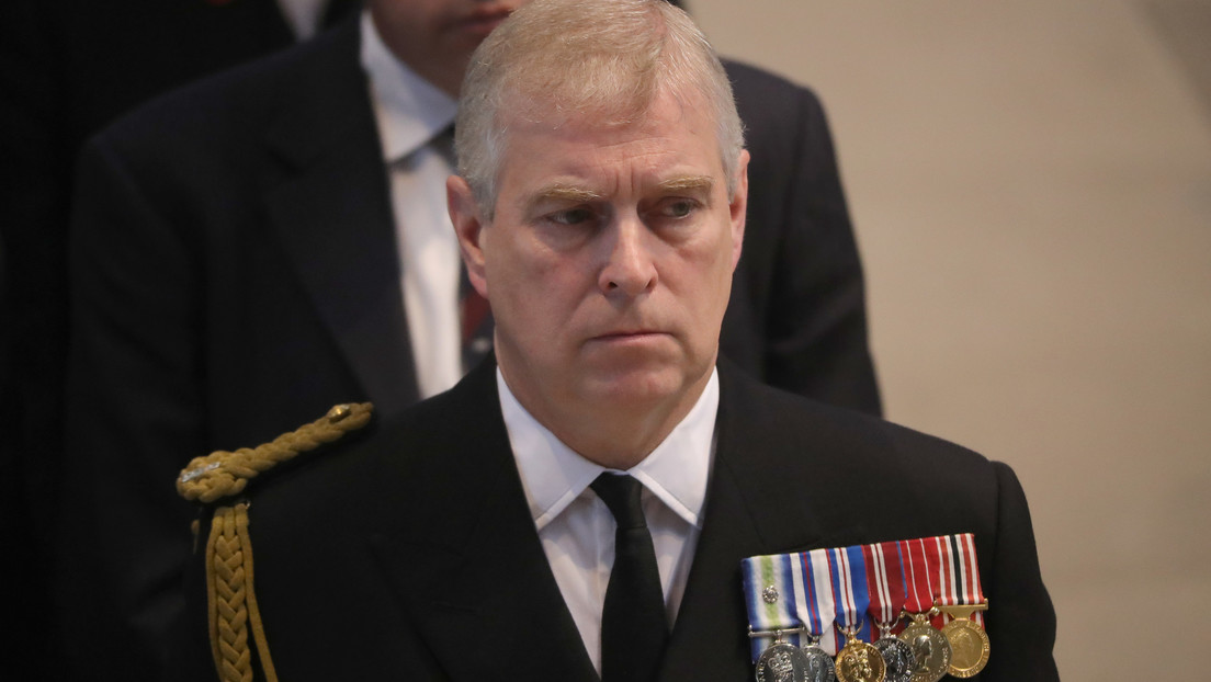 Retiran al príncipe Andrés sus títulos militares y patrocinio real en medio de acusaciones de abusos sexuales vinculados al caso Epstein