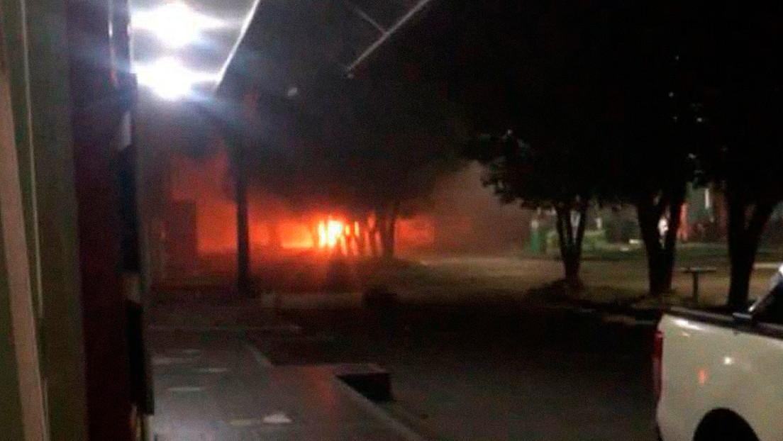 Un atentado con carro bomba deja un muerto y al menos cuatro heridos en Colombia