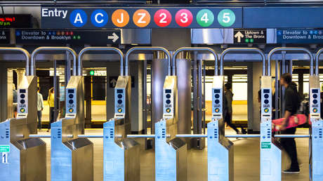 2,75 dólares le costaron la vida al hombre que se rompió el cuello al saltar un torniquete en el metro de Nueva York