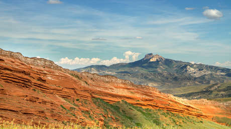 La tribu expuesta a más de 900 pruebas nucleares: "EE.UU. ha desarrollado un proceso sistemático para limpiarnos étnicamente de esa tierra"