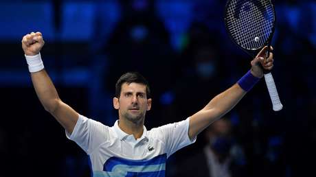 El tío de Novak Djokovic habla de la "pesadilla" del tenista en Australia y lo compara con "un animal en una trampa"