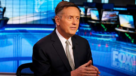 El vicepresidente de la Reserva Federal de EE.UU. anuncia su renuncia tras escándalo de operaciones bursátiles