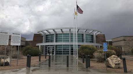 Una prisión de EE.UU. confina a sus internos tras sufrir un ciberataque que incapacitó el sistema de cámaras y puertas