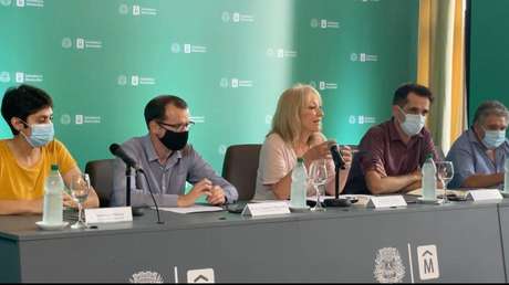 Las intensas lluvias en Uruguay provocan grandes inundaciones en Montevideo y dejan a miles de personas sin electricidad