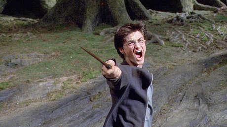 Planean lanzar una serie ambientada en el universo potteriano con personajes interpretados por actores LGBT+