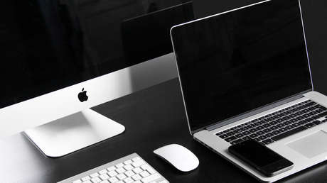 Apple entrega una gratificación récord de 100.000 dólares a un estudiante que pirateó un Mac a través del navegador Safari