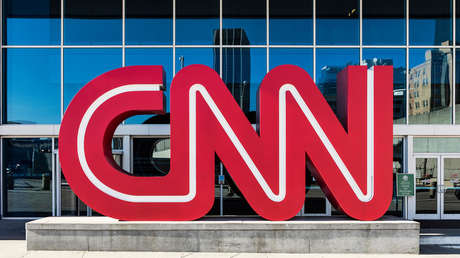 La CNN reporta que Biden advirtió a Zelenski sobre la "certera" invasión rusa y amenaza de "saqueo" de Kiev, y EE.UU. sale a desmentirla