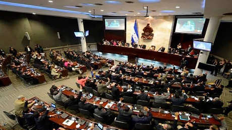 Crisis política en Honduras: Las dos juntas directivas del Congreso inician una batalla por su reconocimiento en los tribunales