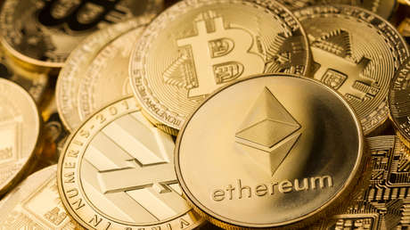 Varios jóvenes millonarios de las criptomonedas no pueden gastar su fortuna por las estrictas regulaciones bancarias del Reino Unido