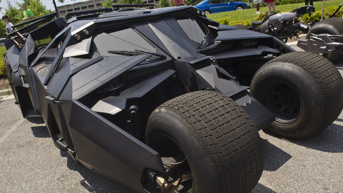 VIDEO: Crean en Vietnam el primer Batimóvil eléctrico del mundo, totalmente funcional y con partes impresas en 3D