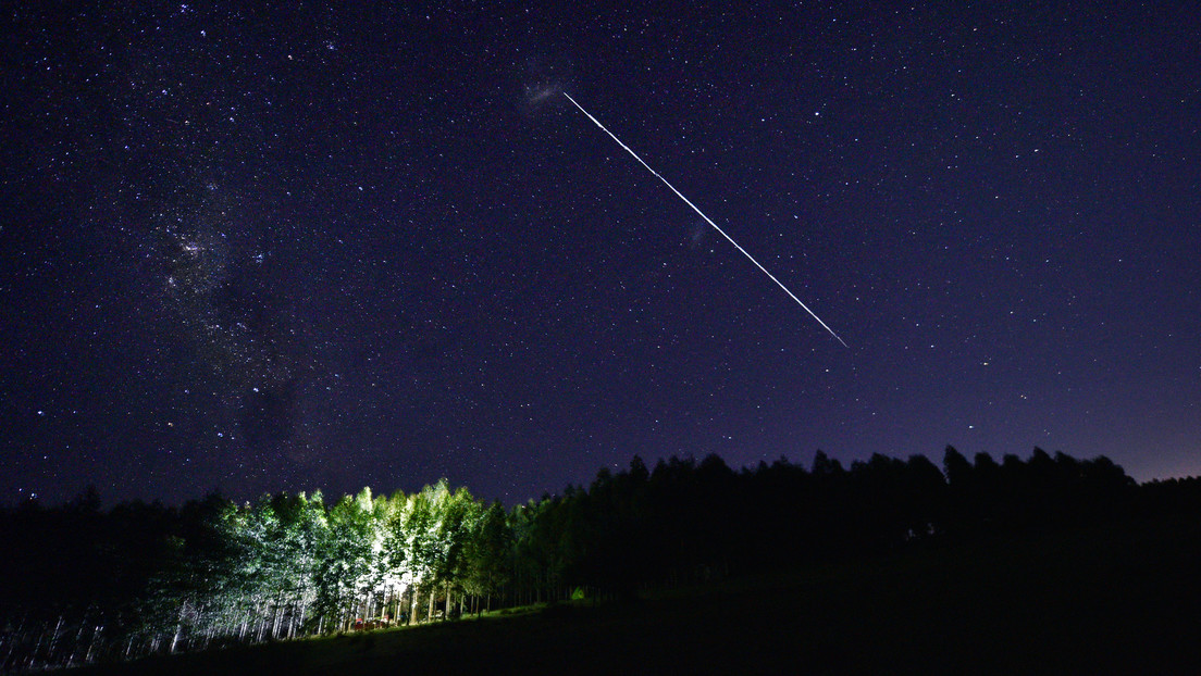 La NASA expresa su preocupación por la próxima puesta en órbita de 30.000 satélites Starlink por el aumento del riesgo de colisiones