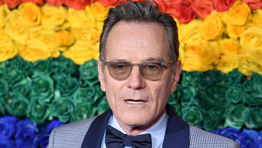 La estrella de 'Breaking Bad' revela lo que le llevó a darse cuenta de su "ceguera" como hombre blanco