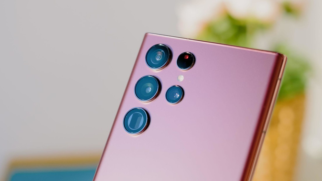 Ponen a prueba la "resistente" armadura del nuevo Samsung Galaxy S22 Ultra y muestran el decepcionante resultado (VIDEO)