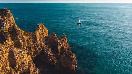 "Un paraíso muy bonito para el bitcóin": La familia que invirtió todo en la principal criptomoneda se muda a este país europeo y explica sus motivos