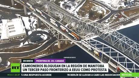 Camioneros bloquean un tercer paso fronterizo en la provincia canadiense de Manitoba, en protesta por las restricciones sanitarias contra el covid-19