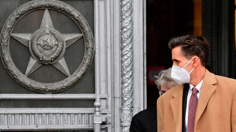 Rusia explica el motivo de la expulsión del jefe adjunto de la misión diplomática de EE.UU.