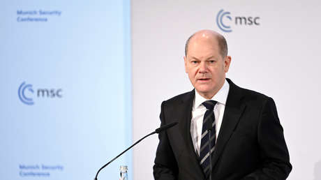 Scholz califica de "ridículas" las declaraciones rusas sobre un genocidio en Donbass y Moscú recuerda "la experiencia histórica" de Alemania