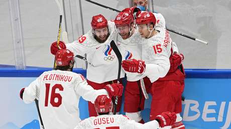 Hockeistas rusos ganan la medalla de plata en los Juegos Olímpicos de Invierno de Pekín