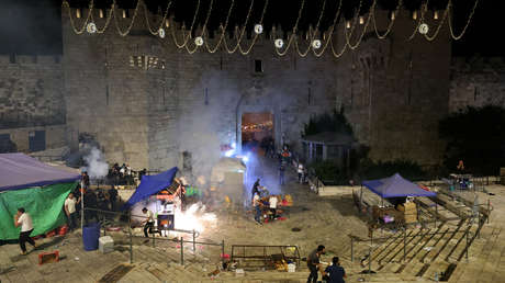 Una activista judía de extrema derecha se sorprende al saber que sus padres biológicos son musulmanes