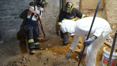 Identifican a seis de las 19 víctimas halladas en casa del 'feminicida de Atizapán' en México