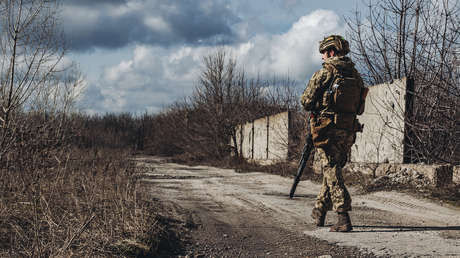 La Fiscalía General de Ucrania anuncia la liberación de exmilitares detenidos en cárceles para que acudan al frente