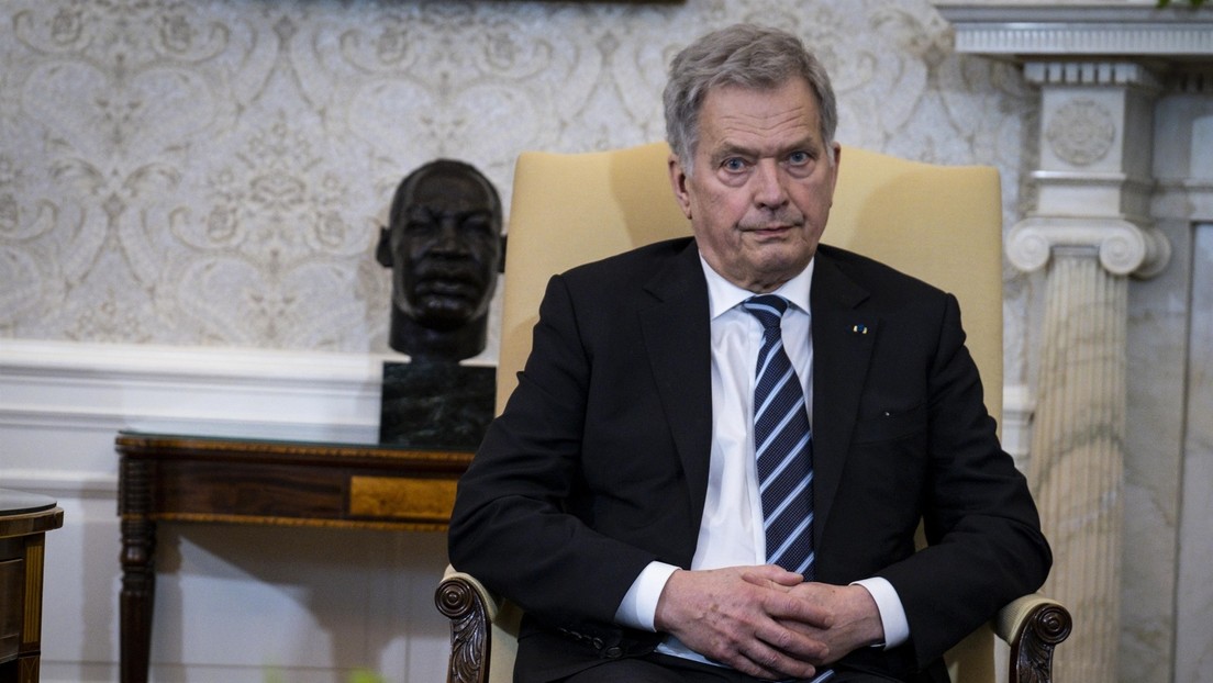 Finlandia se muestra dispuesta a abordar su ingreso en la OTAN